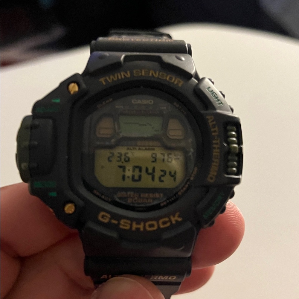 Casio G-Shock DW-6700J-3 Skyforce Altimeter Barometer Men’s Digital Watch 6700